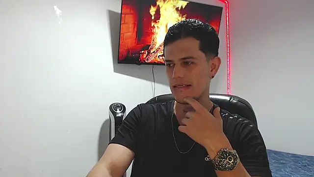 JUAN CAMILOXXX online show from March 28, 2026, 4:34 am