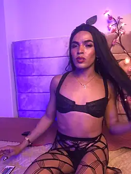 Kitty Cruz Love online show from March 17, 2026, 3:33 am