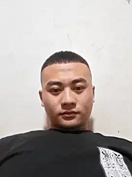 xiaocui06 online show from March 10, 2026, 12:21 pm