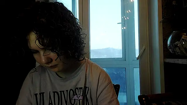 Snapshot of OlivaArashiro chatting on March 12, 2026, 9:32 pm OlivaArashiro online show from March 12, 2026, 9:32 pm