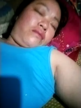 Min-in online show from April 21, 2026, 6:55 pm