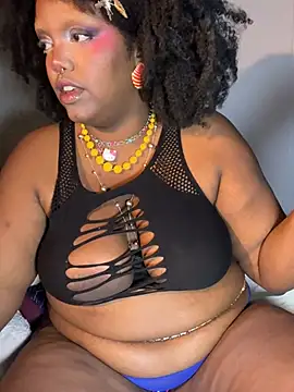 Snapshot of juicy_janet chatting on July 11, 2026, 2:36 am juicy janet online show from July 11, 2026, 2:36 am