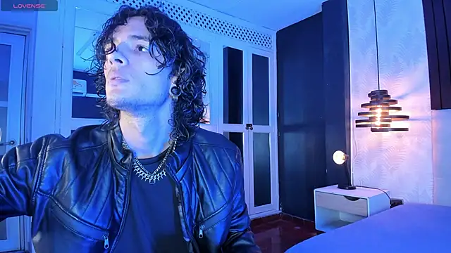 Skinny Mac online show from April 25, 2026, 1:41 pm