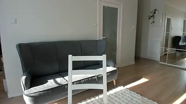 Dorimena online show from May 5, 2026, 5:48 am