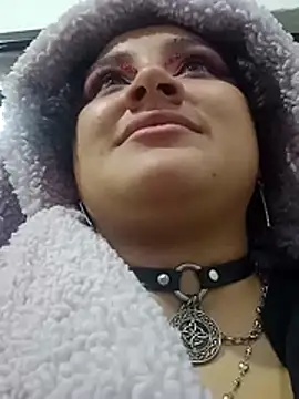 Liily Foxxy online show from April 5, 2026, 10:45 am