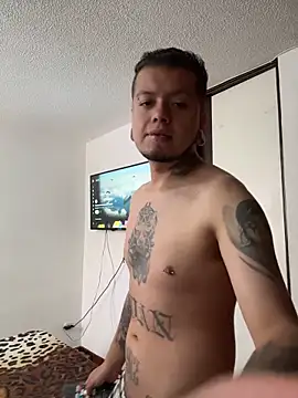 Juan Hernadez27 online show from March 11, 2026, 12:11 pm