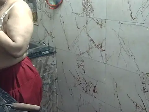 HouseWife4466 online show from March 18, 2026, 8:17 am