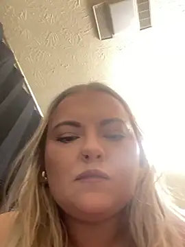 Jewelsbby93 online show from March 29, 2026, 5:40 am