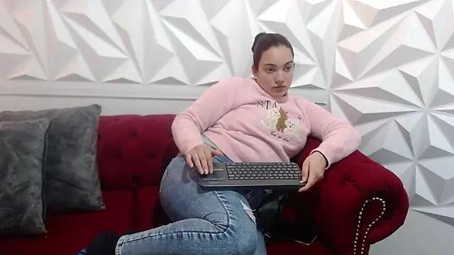 Snapshot of rose_0480 chatting on March 17, 2026, 3:15 pm rose 0480 online show from March 17, 2026, 3:15 pm