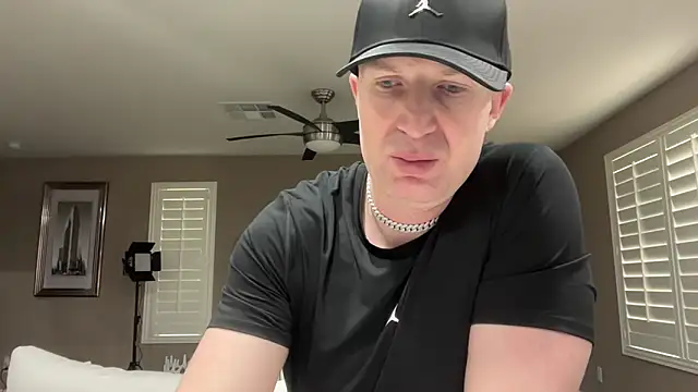 Naughty Ken Barbie-69 online show from April 9, 2026, 11:21 pm