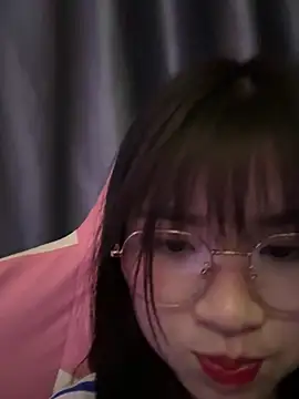 Snapshot of Cum-withyou chatting on May 19, 2026, 4:08 am Cum-withyou online show from May 19, 2026, 4:08 am