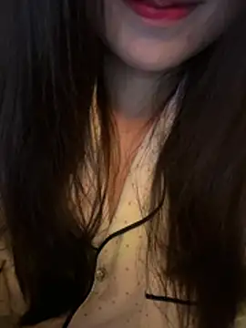 Snapshot of Cum-withyou chatting on July 25, 2026, 4:37 pm Cum-withyou online show from July 25, 2026, 4:37 pm
