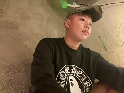 urasianrey online show from April 3, 2026, 5:00 pm