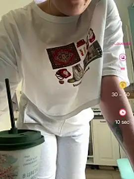 Snapshot of HubbaBaby chatting on May 21, 2026, 11:28 am HubbaBaby online show from May 21, 2026, 11:28 am