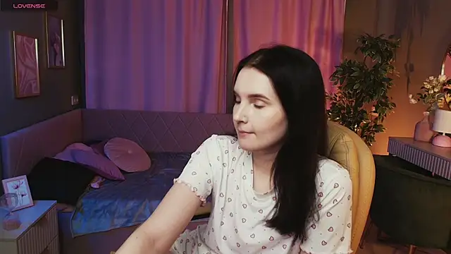 Snapshot of Kristen_Bellle chatting on May 12, 2026, 1:14 am Kristen Bellle online show from May 12, 2026, 1:14 am