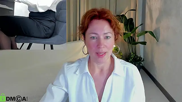 Snapshot of LeticiaRomano chatting on May 15, 2026, 4:08 am LeticiaRomano online show from May 15, 2026, 4:08 am