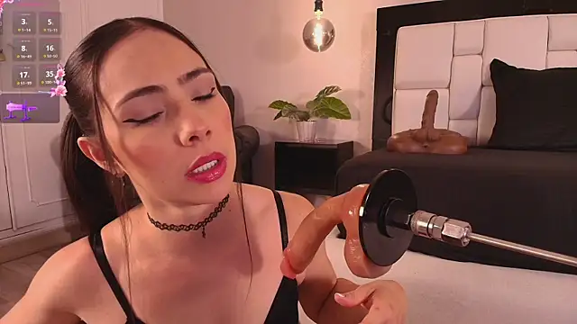 Mia gag  online show from July 22, 2026, 11:24 am