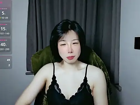 lin lin 520 520 online show from March 31, 2026, 5:13 pm