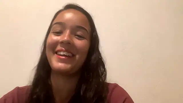 Snapshot of KyongCrumbliss chatting on March 12, 2026, 10:49 pm KyongCrumbliss online show from March 12, 2026, 10:49 pm