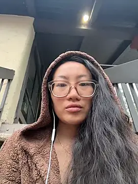 Snapshot of aliciahebixxx chatting on July 9, 2026, 1:15 pm aliciahebixxx online show from July 9, 2026, 1:15 pm