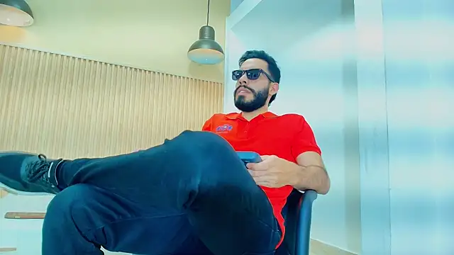 JEAN LEWIS2 online show from March 20, 2026, 8:14 pm