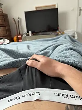 Elian0406 online show from March 13, 2026, 10:22 am