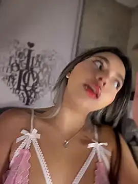 LolliePopsXXX online show from April 13, 2026, 1:05 pm