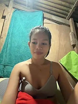 Snapshot of chinny1112 chatting on April 30, 2026, 4:13 pm chinny1112 online show from April 30, 2026, 4:13 pm