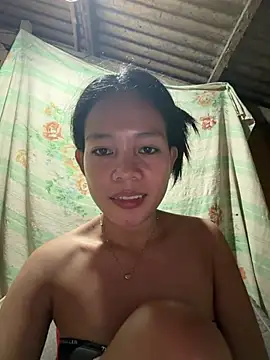chinny1112 online show from August 3, 2026, 3:05 pm