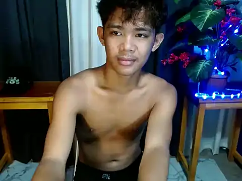 Snapshot of boynextdoorjosh chatting on June 12, 2026, 7:29 am boynextdoorjosh online show from June 12, 2026, 7:29 am