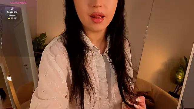 Tora Dora  online show from April 15, 2026, 5:36 am