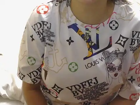 spicy Zara online show from July 13, 2026, 3:31 am