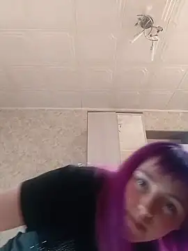 RuthJohnes online show from March 22, 2026, 2:09 pm