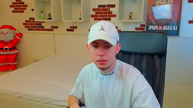 KrewVaughn online show from March 16, 2026, 7:01 am