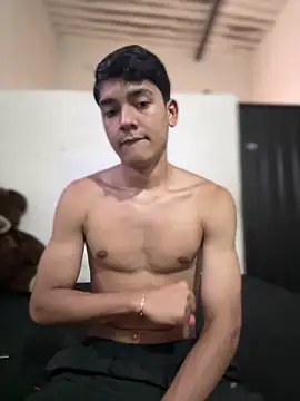 pabloflaquito23 online show from April 2, 2026, 6:38 pm