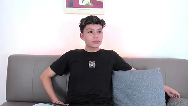 chico medusa online show from April 2, 2026, 7:22 pm