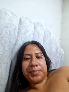 Snapshot of Scarlett_zoee chatting on April 15, 2026, 12:56 pm Scarlett zoee online show from April 15, 2026, 12:56 pm