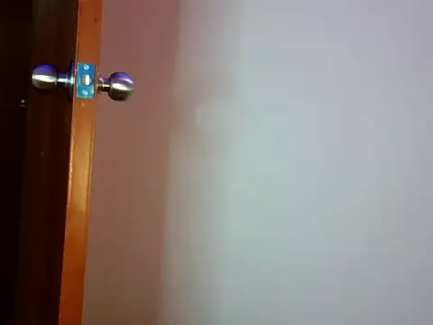 stormdollxx online show from March 26, 2026, 3:28 pm