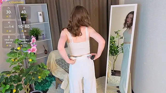 MaraBrookfieId online show from April 19, 2026, 4:39 pm