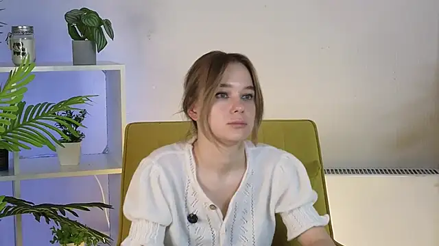 NobukoWinterberg online show from March 12, 2026, 4:24 pm