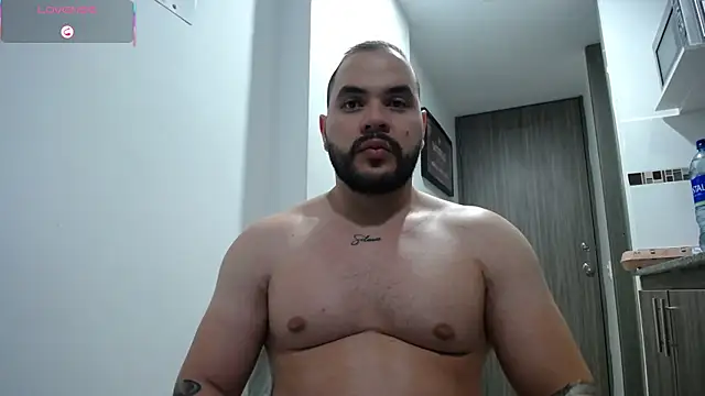 Snapshot of Axel_Dominus chatting on July 8, 2026, 6:40 am Axel Dominus online show from July 8, 2026, 6:40 am