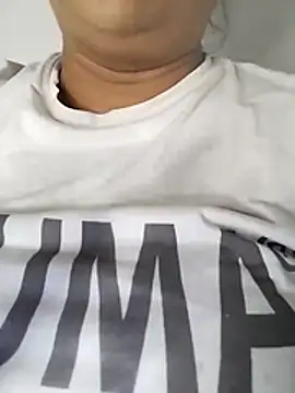 Snapshot of anjupere chatting on May 22, 2026, 9:15 am anjupere online show from May 22, 2026, 9:15 am