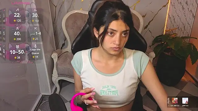 Lia queen tx online show from May 22, 2026, 4:08 am
