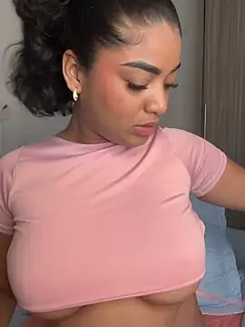 karlymonroe online show from June 6, 2026, 8:24 pm