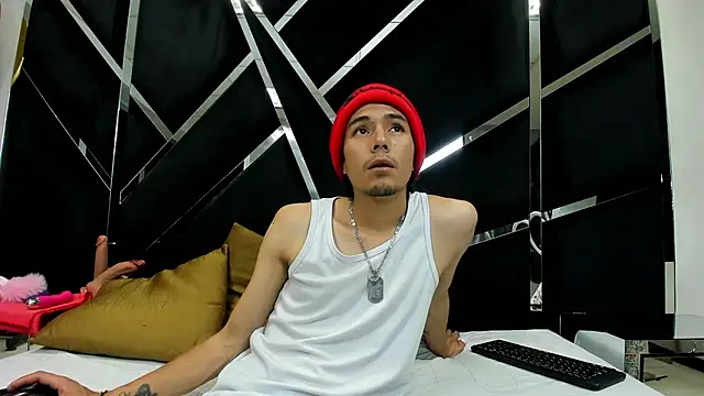 KikyoAndDrey online show from March 24, 2026, 3:06 pm