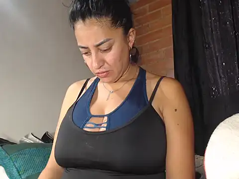 Alexandrina online show from February 13, 2025, 10:11 pm