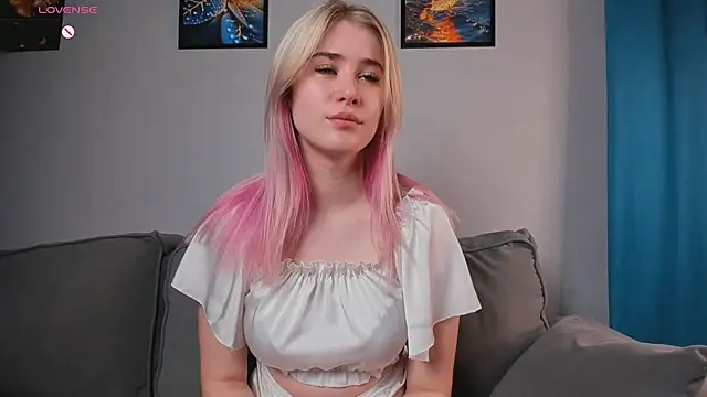 ivygenesis online show from June 7, 2026, 4:49 am
