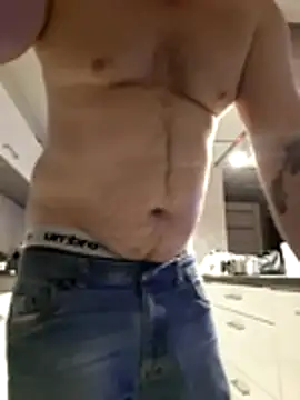 AgaiJa42 online show from April 8, 2026, 11:59 pm