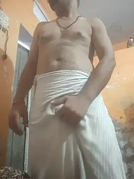 Snapshot of bodymassage455 chatting on July 7, 2026, 3:31 am bodymassage455 online show from July 7, 2026, 3:31 am