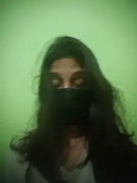 Snapshot of nidhiyadav00 chatting on May 27, 2026, 5:32 pm nidhiyadav00 online show from May 27, 2026, 5:32 pm